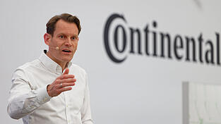 Continental-Chef Nikolai Setzer hat sich zur Zukunft des Autozuliefer-Geschäfts geäußert.