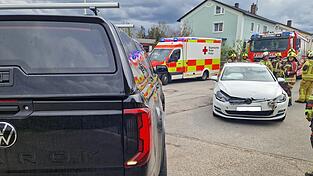 Beim Unfall im Bereich M&uuml;hlstra&szlig;e/Dorfstra&szlig;e in Pilsting wurde am Sonntagnachmittag gl&uuml;cklicherweise niemand verletzt.&nbsp;