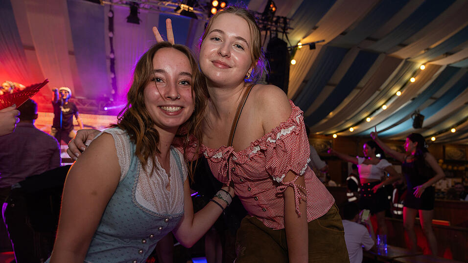 Die Partybilder vom Sonntag, 20. August 2023, aus dem Festzelt Wenisch. Die Partybilder vom Sonntag, 20. August 2023, aus dem Festzelt Wenisch.