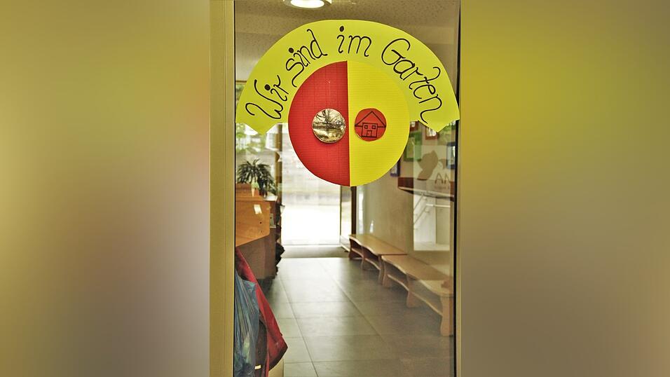 Seit Corona wird verst&auml;rkt und in Schichten im Garten gespielt. Spazierg&auml;nge sollen zus&auml;tzlich entzerren.