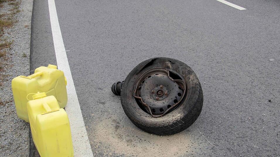 Wegen eines Unfalls musste die B11 bei Grafling am Sonntagnachmittag gesperrt werden.