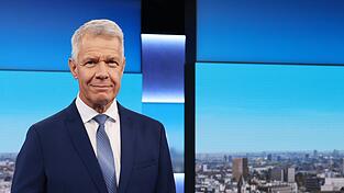 War ab 1990 in New York erster USA-Korrespondent von RTL, ging 1992 zurück nach Deutschland, um in Köln 32 Jahre lang die Hauptnachrichtensendung «RTL Aktuell» zu präsentieren: Peter Kloeppel. (Archivbild) War ab 1990 in New York erster USA-Korrespondent von RTL, ging 1992 zurück nach Deutschland, um in Köln 32 Jahre lang die Hauptnachrichtensendung «RTL Aktuell» zu präsentieren: Peter Kloeppel. (Archivbild)