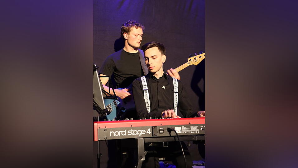 Die erste Narrhalla-Sitzung 2025 sorgte für Begeisterung. Die erste Narrhalla-Sitzung 2025 sorgte für Begeisterung.