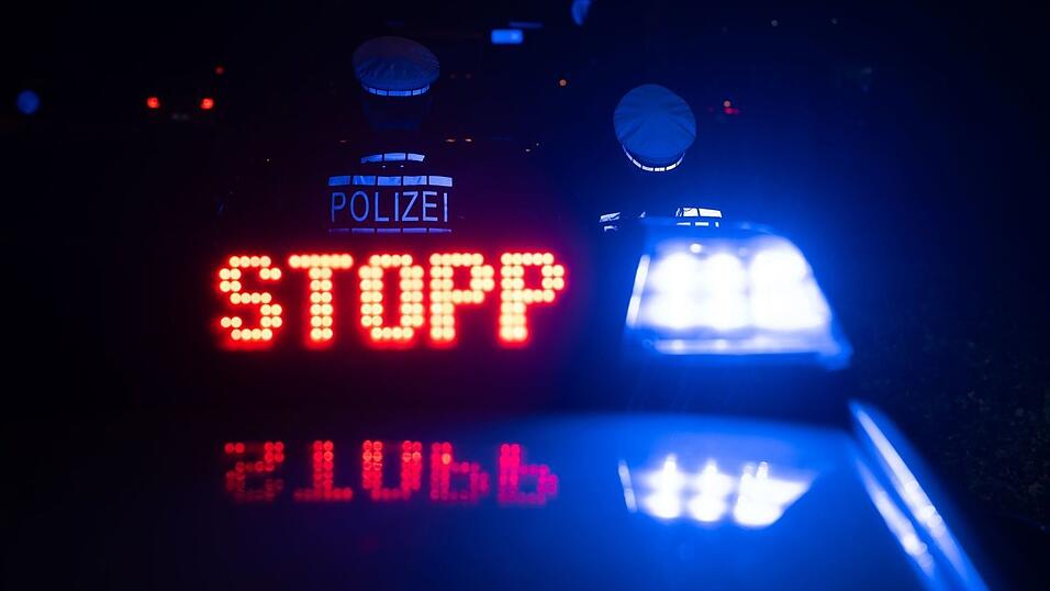 Der Zeuge verfolgte den Mann bis die Polizei eintraf. (Symbolbild) Der Zeuge verfolgte den Mann bis die Polizei eintraf. (Symbolbild)