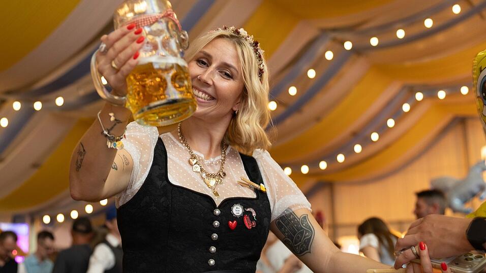 Die Partybilder vom Freitag, 7. August, aus dem Festzelt Reisinger. Die Partybilder vom Freitag, 7. August, aus dem Festzelt Reisinger.