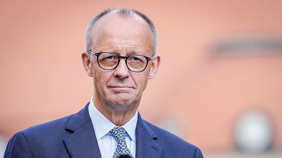 Der Kanzler will die Wettbewerbsfähigkeit der Branche stärken. (Archivbild)