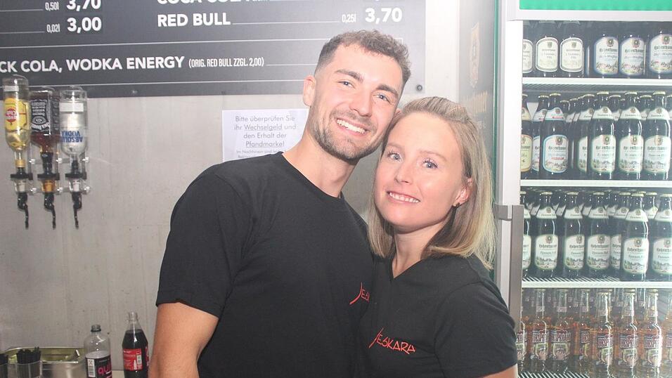 Auf der Eskara &Uuml;30-Party in Essenbach war wieder viel los.