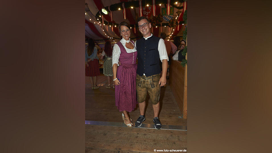 Die Partybilder vom Freitag, 12. August 2022, aus dem Festzelt Lechner.