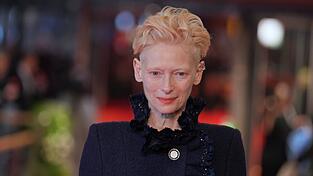 Tilda Swinton wurde bei der Berlinale für ihr Lebenswerk geehrt.