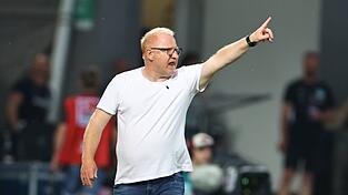 Hofft auf eine unbeschwertere Saison als zuletzt: Fürth-Trainer Heiko Vogel. (Archivbild) Hofft auf eine unbeschwertere Saison als zuletzt: Fürth-Trainer Heiko Vogel. (Archivbild)