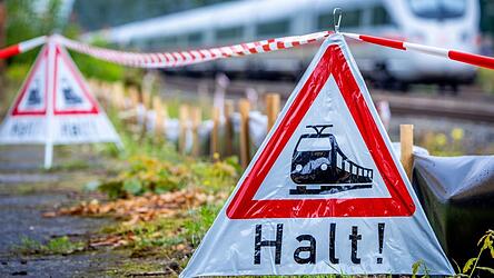 Die Bahnstrecke zwischen N&uuml;rnberg und Bamberg wurde gesperrt. (Symbolbild)