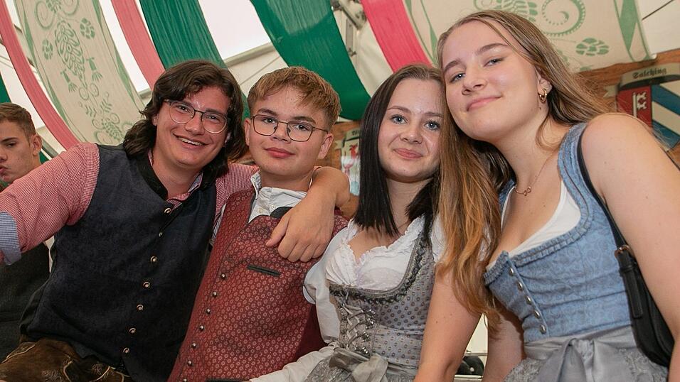 Die Partybilder vom Freitag, 12. August 2022, aus dem Festzelt Weckmann.