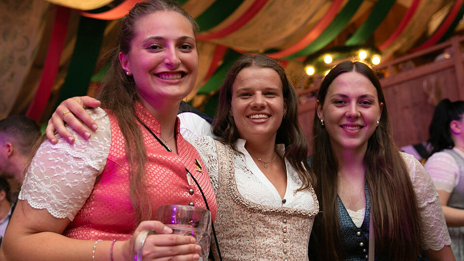 Die Partybilder vom Freitag, 15. August, aus dem Festzelt Weckmann. Die Partybilder vom Freitag, 15. August, aus dem Festzelt Weckmann.