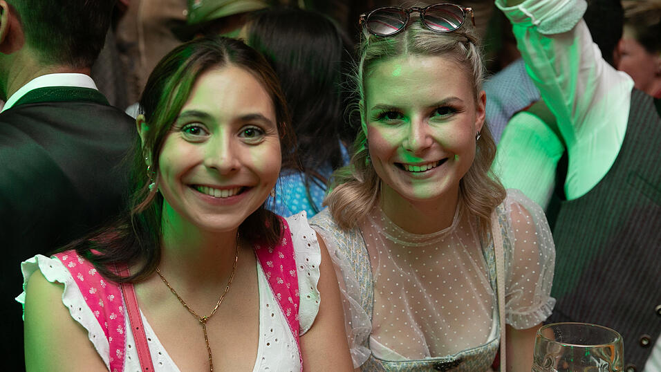 Echte Blasmusikfans lie&szlig;en sich auch den zweiten Auftritt in Folge am Dienstagabend nicht entgehen.