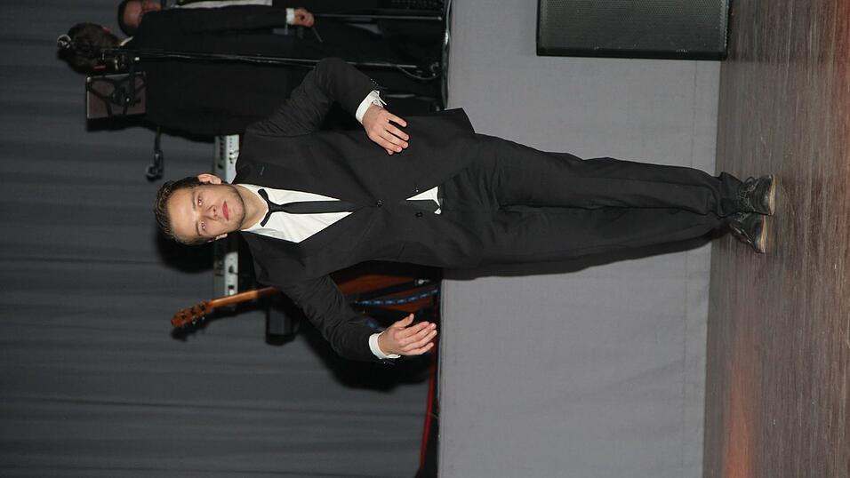 Die Bilder vom Abschlussball der Tanzschule Seidel in der Fraunhofer-Halle am 28. November. Die Bilder vom Abschlussball der Tanzschule Seidel in der Fraunhofer-Halle am 28. November.