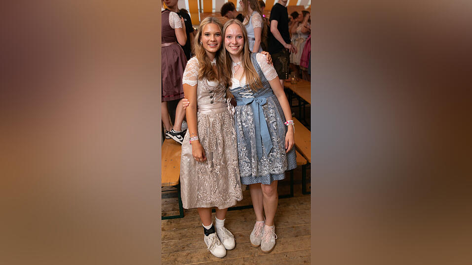 Die Partybilder vom Sonntag, 17. August, aus dem Festzelt Nothaft. Die Partybilder vom Sonntag, 17. August, aus dem Festzelt Nothaft.