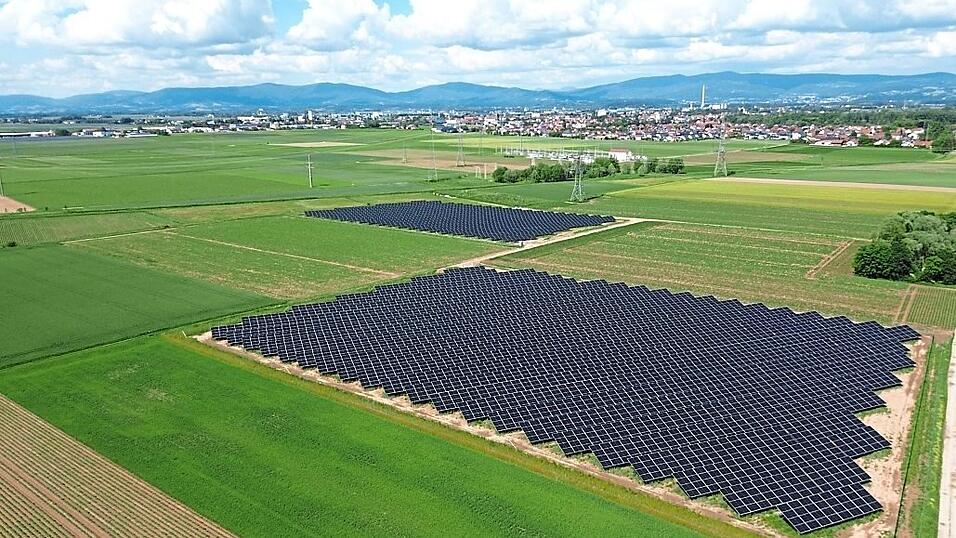 Nun gibt es Strom aus dem Solarpark Plattling Pielweichs II.