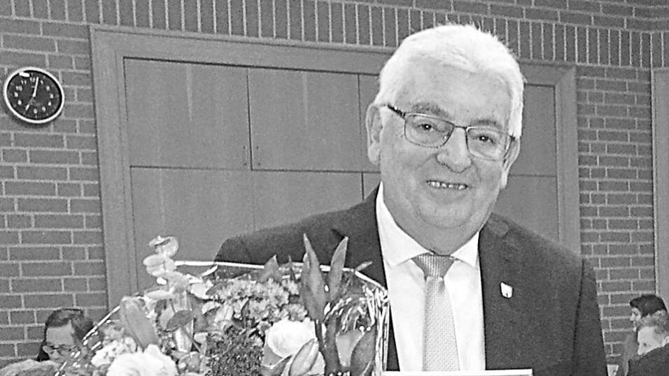 2023 erhielt Wolfgang Kessner f&uuml;r seine Verdienste um die Stadt die Neutraublinger B&uuml;rgermedaille.