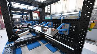 Bis zu drei Steuerfl&auml;chen k&ouml;nnen gleichzeitig getestet werden.