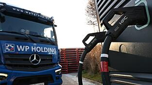 Seit einigen Jahren geh&ouml;ren bei der WP Spedition in Zwickau auch Elektro-Lkw zum Fuhrpark.