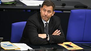 Am Montag will das Kabinett den Haushaltsentwurf 2027 sowie den Finanzplan bis 2030 beschlie&szlig;en. (Archivbild)