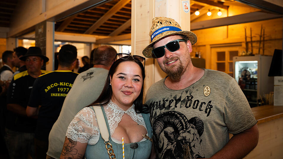Die Partybilder vom Freitag, 14. August, aus dem Festzelt Reisinger. Die Partybilder vom Freitag, 14. August, aus dem Festzelt Reisinger.