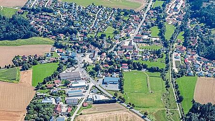 Werden Windräder im Gemeindegebiet gebaut? Wenn es nach Bürgermeister Hans-Peter Deifel geht, ist das durchaus möglich. Werden Windräder im Gemeindegebiet gebaut? Wenn es nach Bürgermeister Hans-Peter Deifel geht, ist das durchaus möglich.