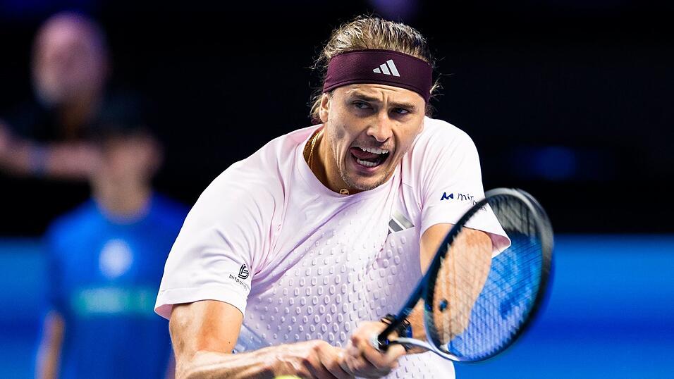 Alexander Zverev fehlt nur noch ein Sieg zu Platz eins in der Weltrangliste. Alexander Zverev fehlt nur noch ein Sieg zu Platz eins in der Weltrangliste.