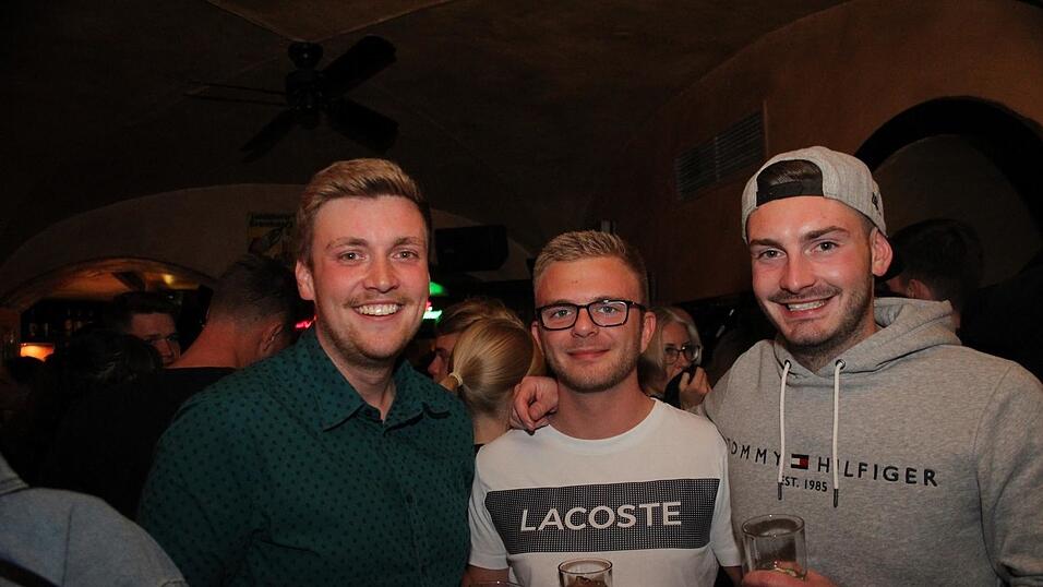 So wurde am Samstag, 23. Oktober, im Beatschuppen in Landshut gefeiert - die Partybilder. So wurde am Samstag, 23. Oktober, im Beatschuppen in Landshut gefeiert - die Partybilder.