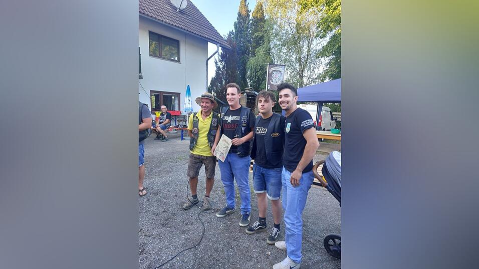 So lief das Mofarennen der Motorradfreunde Adlkofen: So lief das Mofarennen der Motorradfreunde Adlkofen: