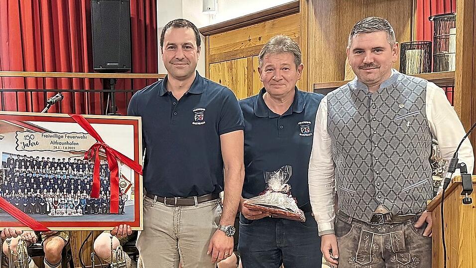 Ein Dank ging ebenfalls an den Patenverein. Ein Dank ging ebenfalls an den Patenverein.