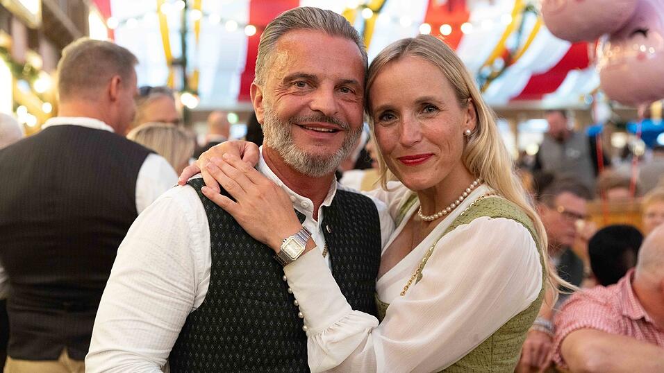 Die Partybilder vom Freitag, 7. August, aus dem Festzelt Krönner. Die Partybilder vom Freitag, 7. August, aus dem Festzelt Krönner.