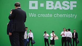 BASF mit Hauptsitz in Ludwigshafen ist der weltgr&ouml;&szlig;te Chemiekonzern.