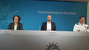 Polizei und Staatsanwaltschaft berichteten in einer Pressekonferenz über das Gewaltdelikt. (Archivbild) Polizei und Staatsanwaltschaft berichteten in einer Pressekonferenz über das Gewaltdelikt. (Archivbild)