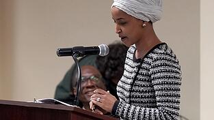 Sie wurde bei einer Rede aus dem Publikum attackiert - die demokratische Abgeordnete Ilhan Omar. (Archivbild) Sie wurde bei einer Rede aus dem Publikum attackiert - die demokratische Abgeordnete Ilhan Omar. (Archivbild)