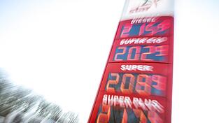 Die Spritpreise in Deutschland sind seit Beginn des Iran-Kriegs stark gestiegen.