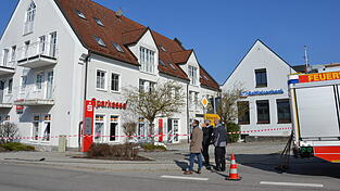 Die beiden Tatorte in Elsendorf lagen dicht beieinander. Die beiden Tatorte in Elsendorf lagen dicht beieinander.