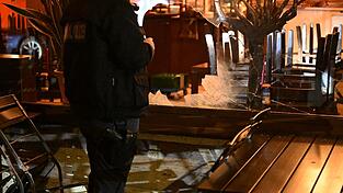 Die Polizei vermutet Antisemitismus hinter dem Angriff.