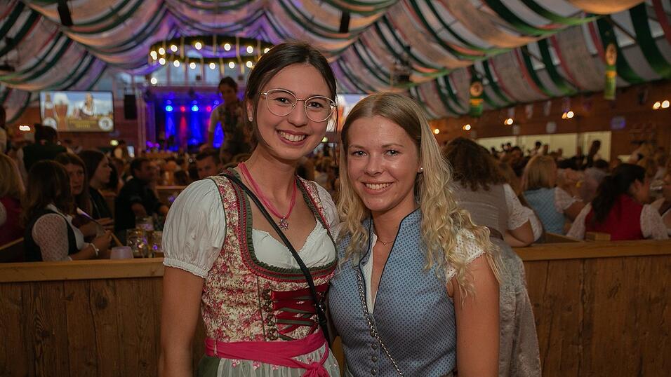 Die Partybilder von Donnerstag, 18. August 2022, aus dem Festzelt Weckmann.