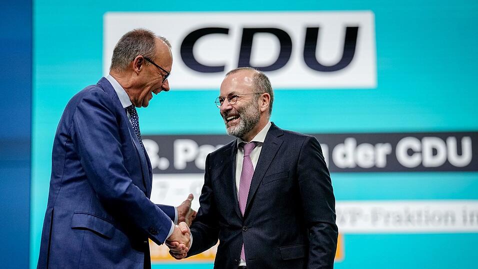 EVP-Chef Manfred Weber (r.) m&ouml;chte mehr Geld f&uuml;r die EU. Bundeskanzler Friedrich Merz hat sich klar dagegen ausgesprochen. (Archiv)