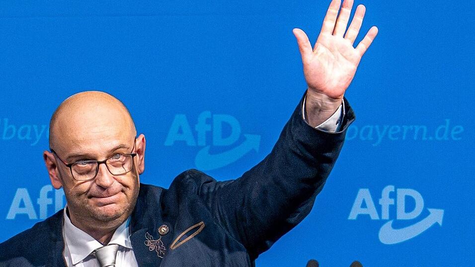 Stephan Protschka kann sich im Machtkampf um den Vorsitz der Bayern-AfD durchsetzen. Stephan Protschka kann sich im Machtkampf um den Vorsitz der Bayern-AfD durchsetzen.