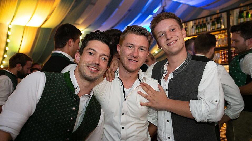 Die Partybilder vom Freitag, 12. August 2022, aus dem Festzelt Wenisch.