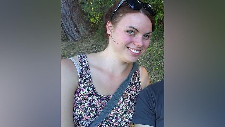 Janina ist 20 Jahre alt.