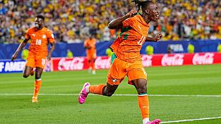 Deutschlands nächster WM-Gegner Elfenbeinküste bejubelt einen Sieg gegen Ecuador. Deutschlands nächster WM-Gegner Elfenbeinküste bejubelt einen Sieg gegen Ecuador.