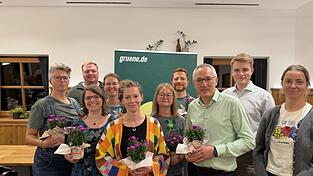 Kinga Steurer, Benedikt Kr&auml;mmer, Franziska Schmidt, Iris Asanger-Geyh, Stephanie Oberender, Gabriele Ostermayr, Heiko Hunger, Michael Studnitzky, Johannes Hunger und Julia Oberland (Wahlleitung).