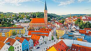 Die Stadt Dingolfing feiert 2026 ein großes Jubiläum.