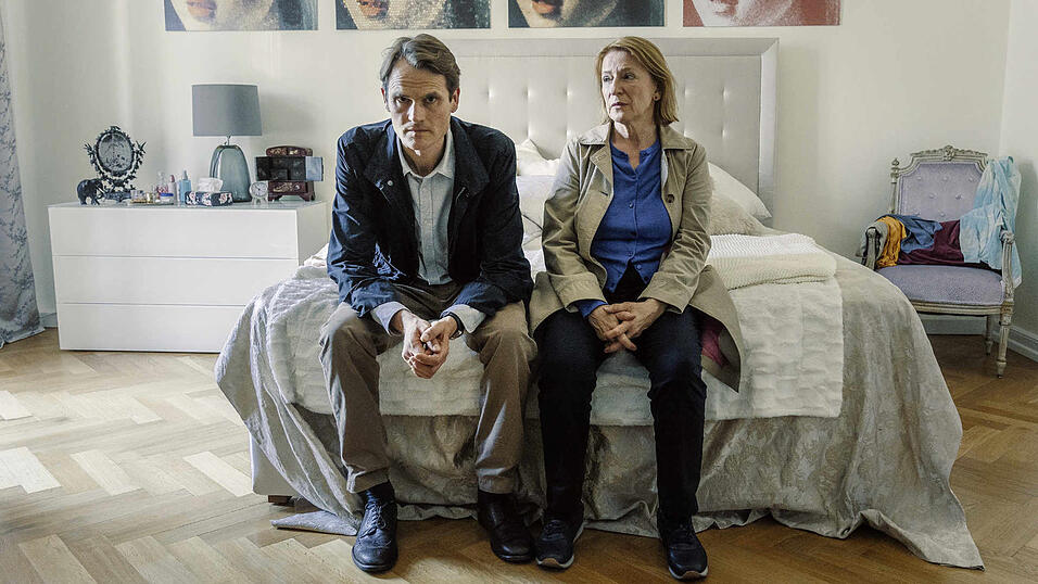Die Kriminalhauptkommissare Felix Voss (Fabian Hinrichs) und Paula Ringelhahn (Dagmar Manzel).