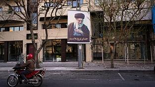 Der Tod von Ajatollah Ali Chamenei hat ein Machtvakuum ins Zentrum des Iran gerissen. (Archivbild) Der Tod von Ajatollah Ali Chamenei hat ein Machtvakuum ins Zentrum des Iran gerissen. (Archivbild)