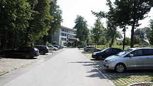 Freie Parkplätze gibt es auf dem neuen Areal unterhalb der Ludwigstraße.