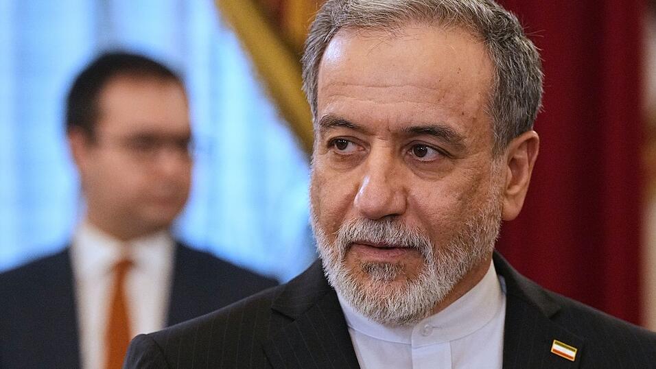 Der iranische Au&szlig;enminister Araghtschi bezeichnete die US-Schl&auml;ge als leichtsinnige Aktionen. (Archivbild)